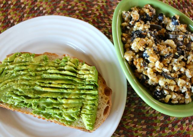 avocado-toast-with-walnut-gorgonzola-olive-topping