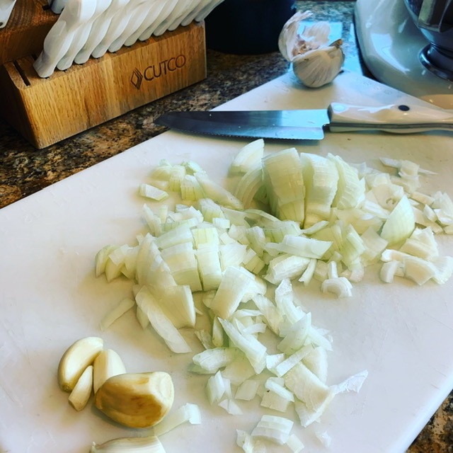 Garlic ready to be chopped
