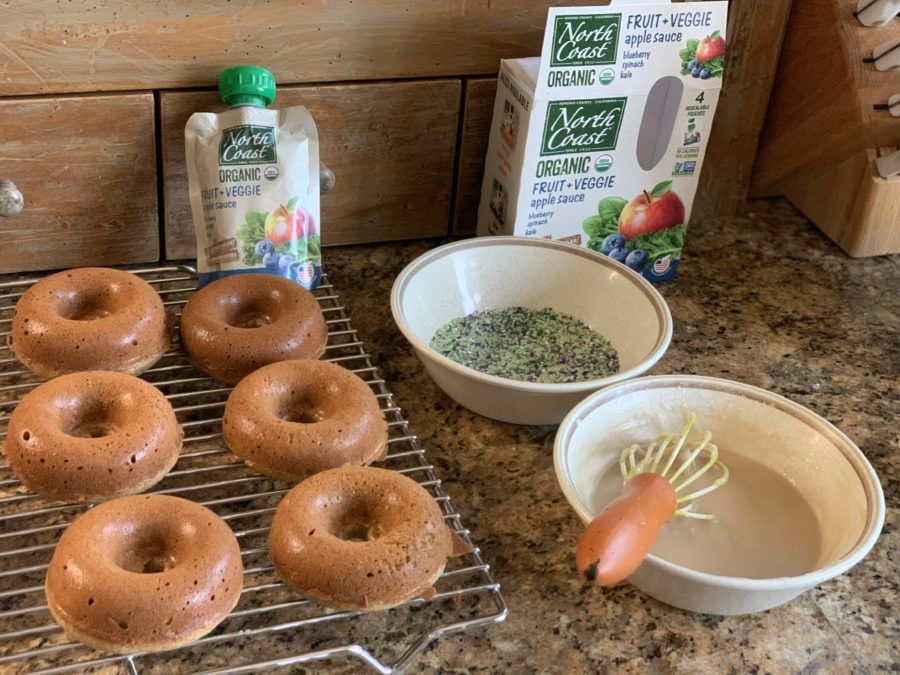 Glazing baked donuts 
