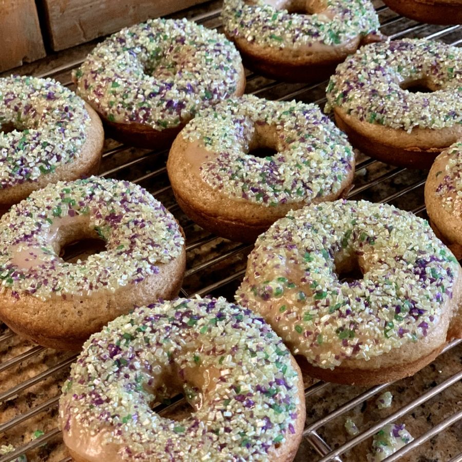 glazed baked applesauce donuts 